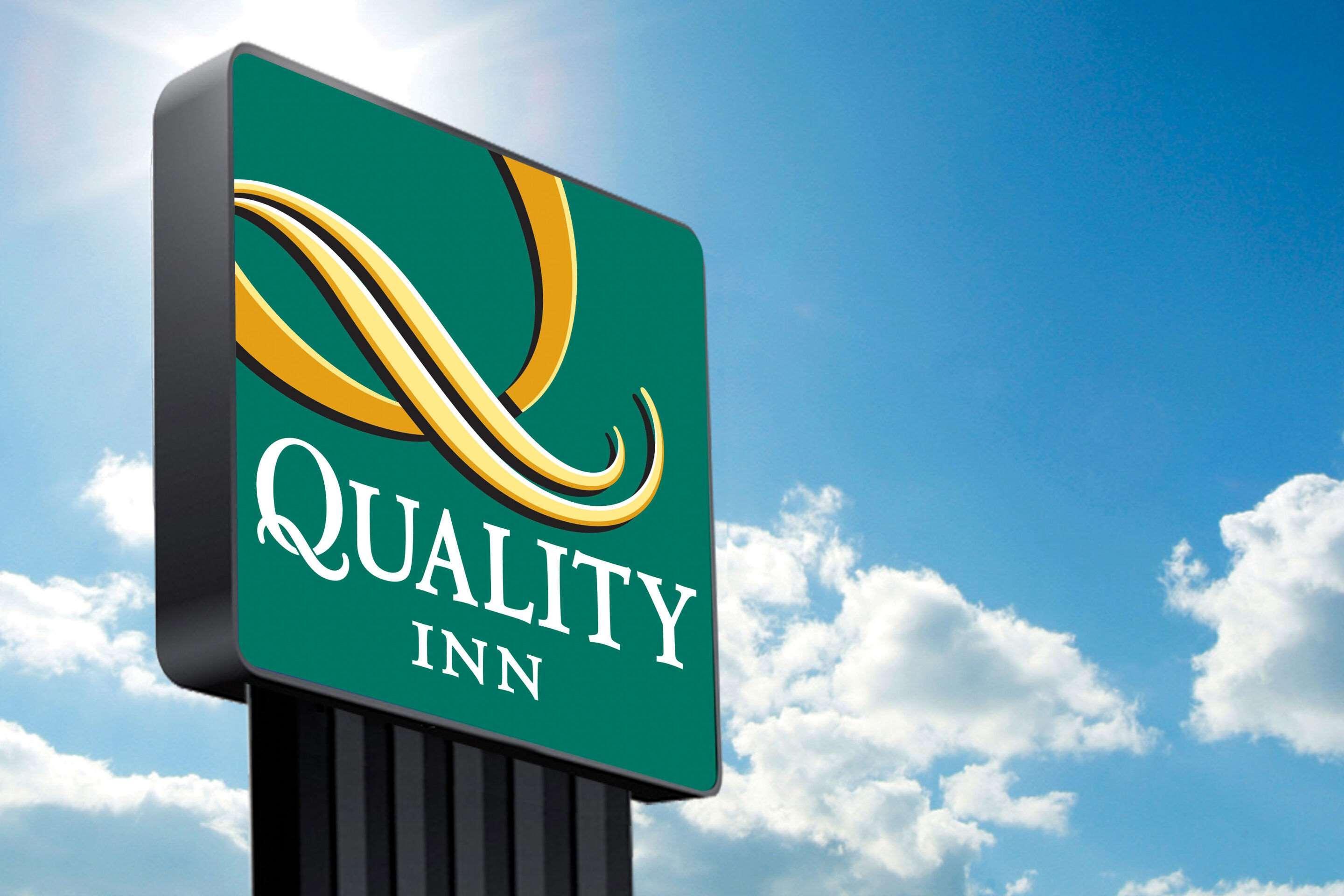 Quality Inn Wayne - Fairfield Area Exterior photo