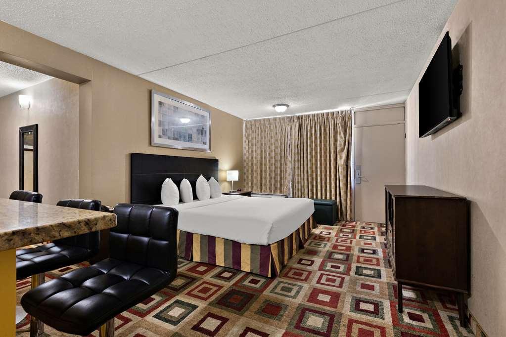 Quality Inn Wayne - Fairfield Area Room photo