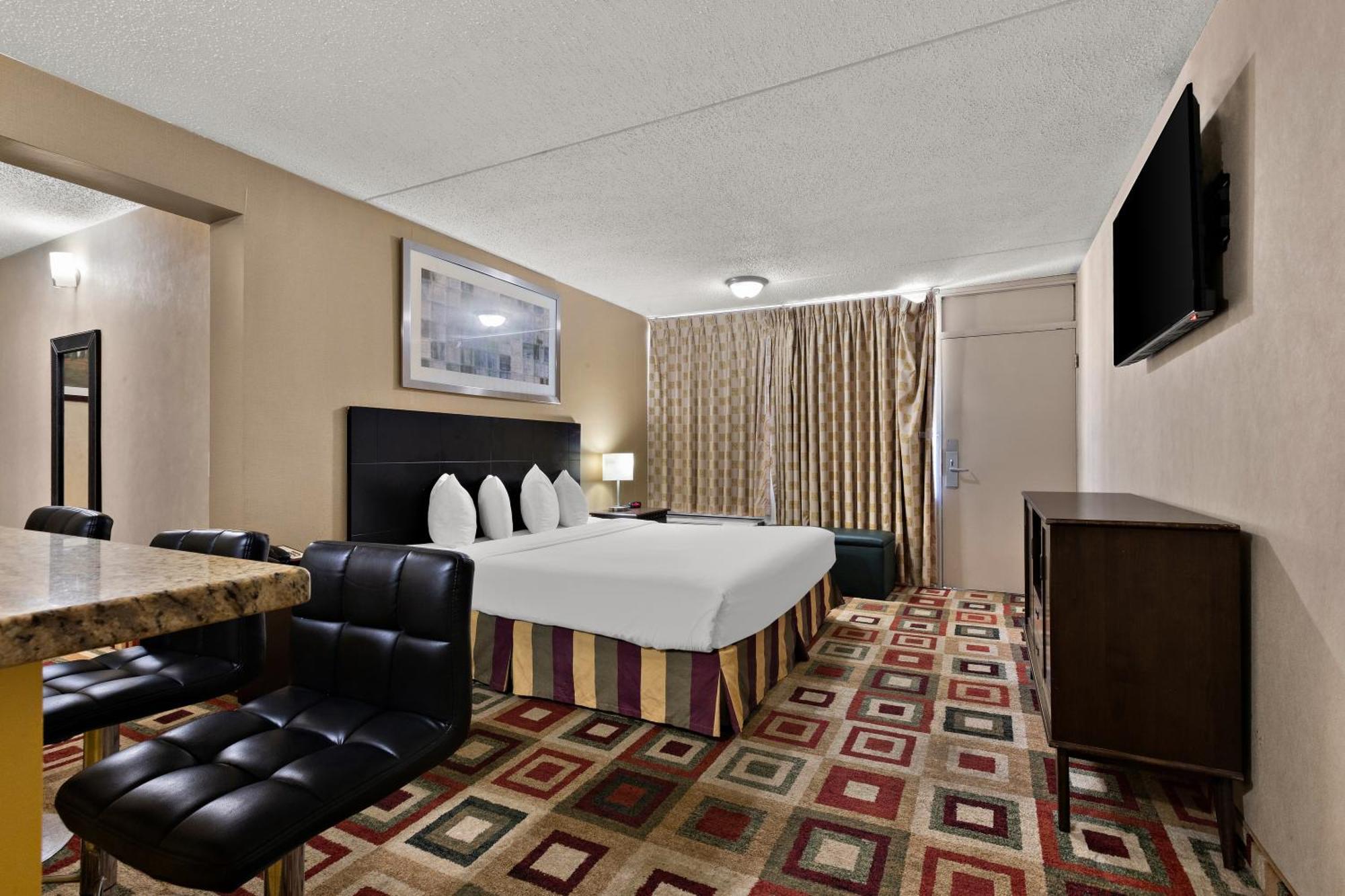 Quality Inn Wayne - Fairfield Area Exterior photo