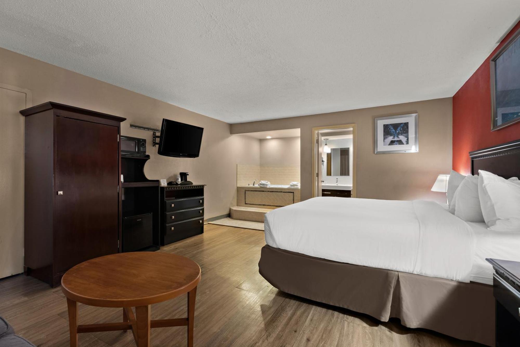 Quality Inn Wayne - Fairfield Area Exterior photo