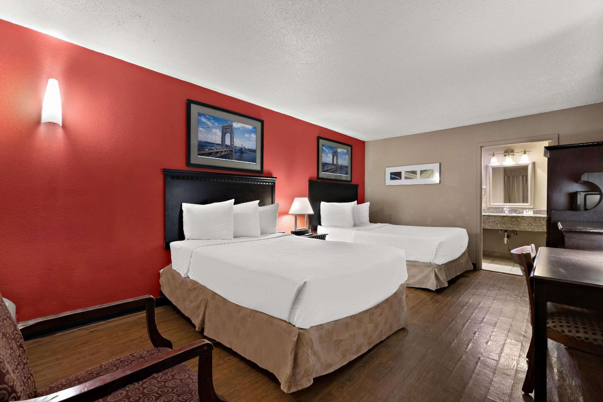 Quality Inn Wayne - Fairfield Area Exterior photo